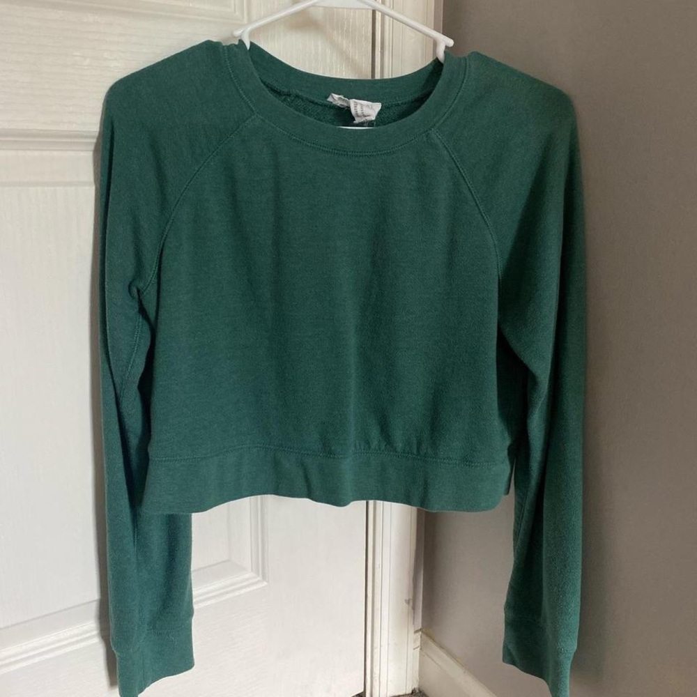 Forever 21 green sweatshirt crop medium